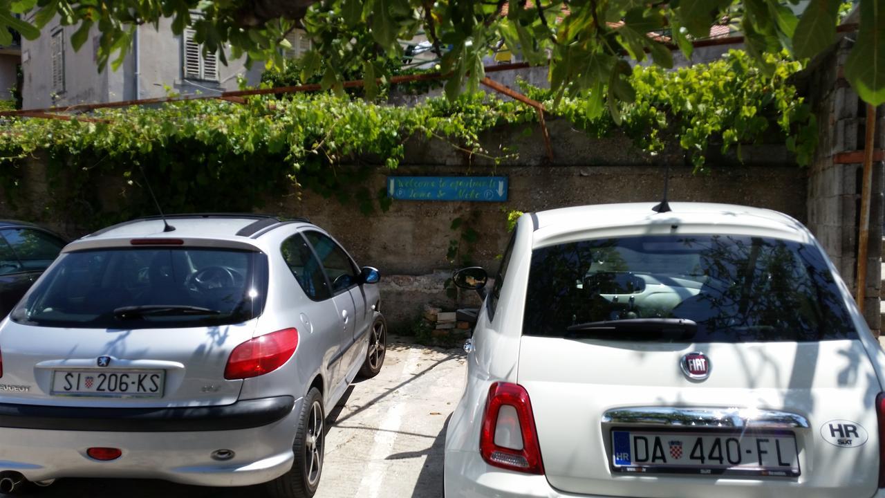 Studio Toma With Private Parking Place Sibenik Exterior photo